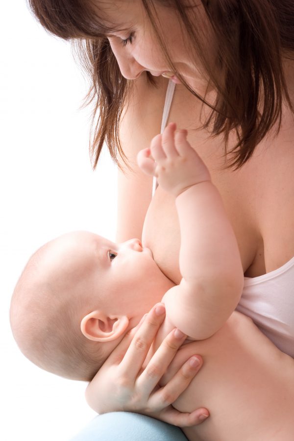 It is sometimes difficult to know if your baby is getting enough breastmilk. Follow along to see if your baby is getting enough.